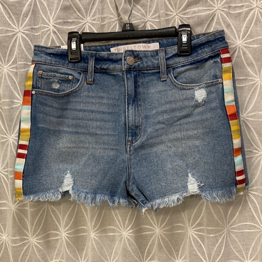 NWT Tinseltown Shorts
